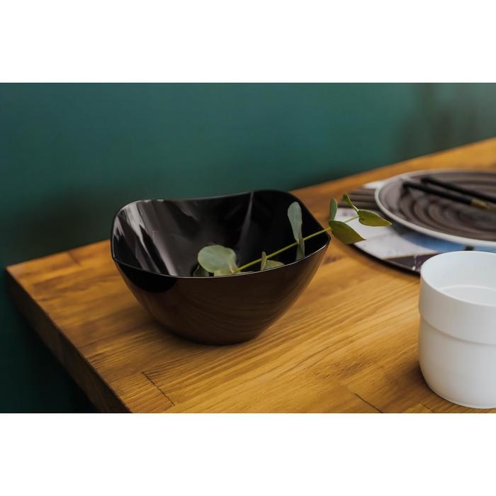 Салатник плстиковый «Рондо», 1 л, цвет чёрный Салатник плстиковый «Рондо», 1 л, цвет чёрный