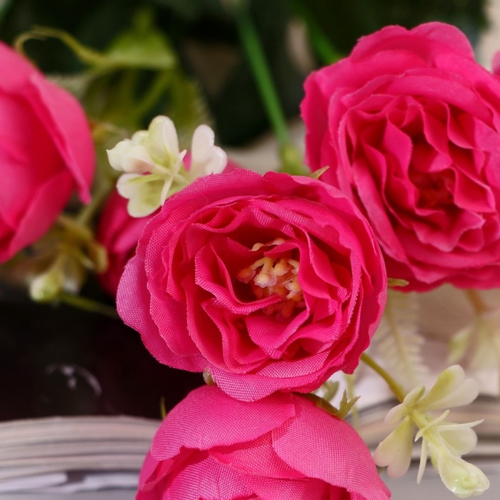 Букет "Пион Кирби" 4х33 см, микс