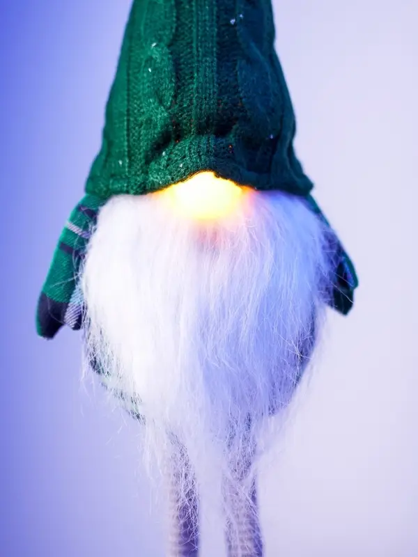 Фигура текстиль &laquo;Гном в зелёном&raquo; 54 см, 1 LED, от батареек AG13&times;3, свечение тёплое белое