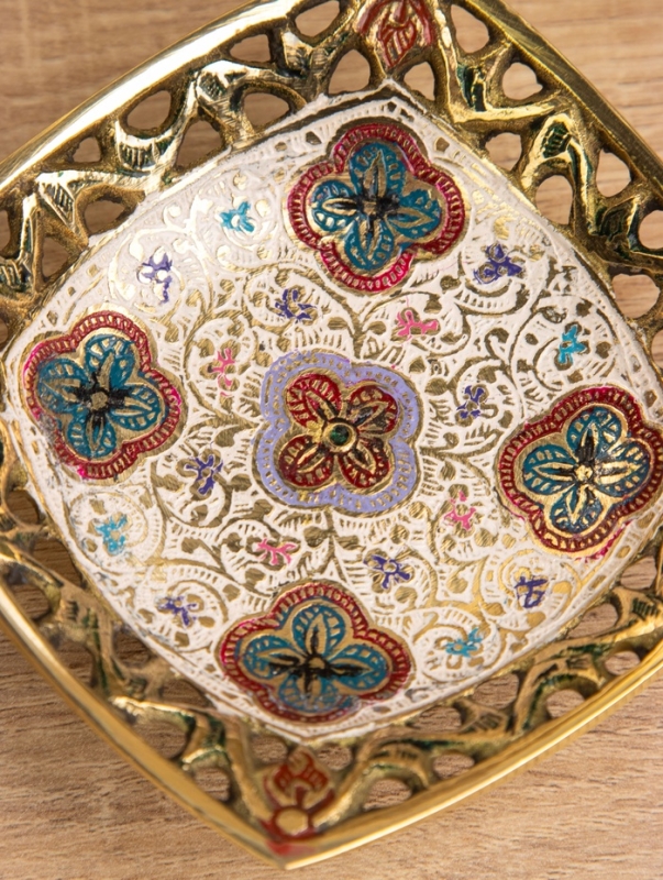 Блюдо сервировочное на ножке "Клевер" латунь 10х10х4 см