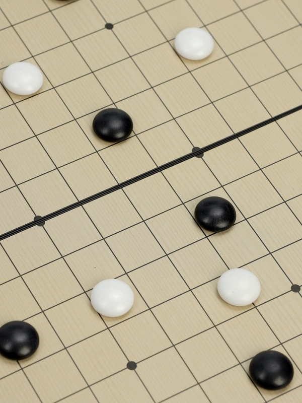 Настольная игра ГО магнитная, доска 22 х 21,3 х 1.2 см, 120 камней 1.2 х 0.5 см