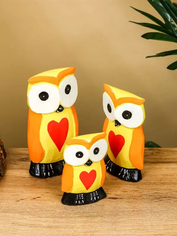 Набор сувенирный &laquo;Совята с сердечком&raquo;, h=15 см, h=12.5 см, h=9.5 см, дерево, оранжево-желтый