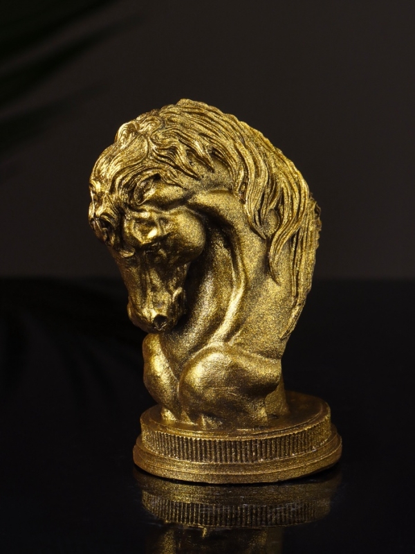 Фигура "Конь " 9х6 см, цвет старое золото