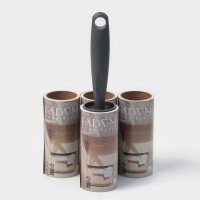 Ролик для одежды со сменными блоками LaDо́m, 4 шт по 50 листов, эргономичная ручка, винтовая намотка