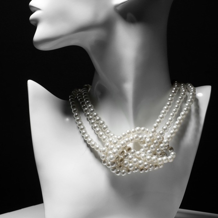 Колье &laquo;Жемчужные узел&raquo;, бусины №6, цвет молочный в серебре, 38 см