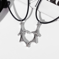 Кулоны на шнурке &laquo;Неразлучники&raquo; сердце с крыльями, цвет чёрный в серебре, 45 см