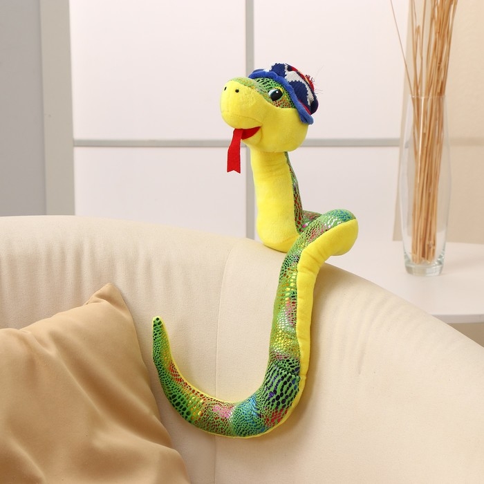 Мягкая игрушка &laquo;Змея&raquo;, в полосатой шапке, 20 см