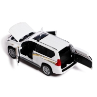 Машина металлическая Land Cruiser Prado 1:32, свет и звук, открываются двери, капот, багаж, инерция Машина металлическая Land Cruiser Prado 1:32, свет и звук, открываются двери, капот, багаж, инерция