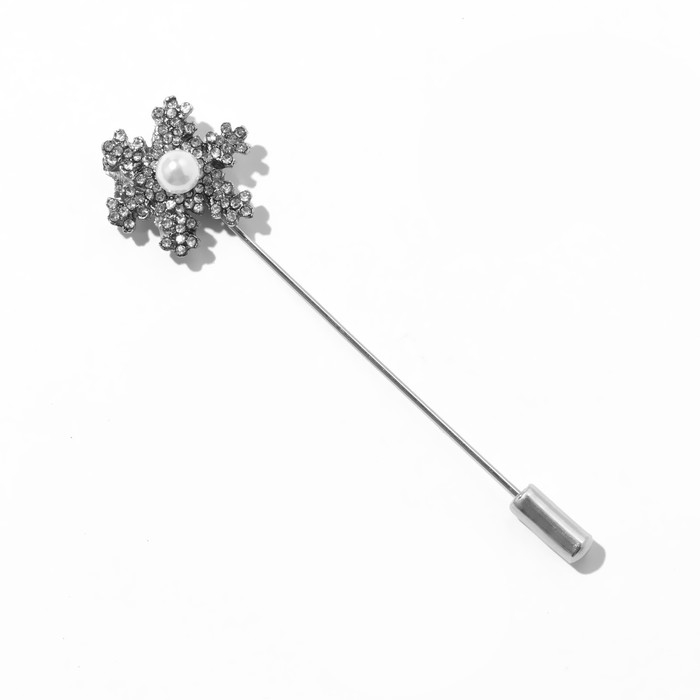 Булавка новогодняя "Снежинка с бусиной", 7,4 см, цвет белый в серебре