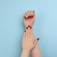 Накладные ногти &laquo;Wine&raquo;, 12 шт, с клеевыми пластинами, форма мягкий квадрат, цвет бордовый/серебристый