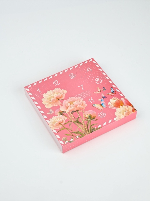 Коробка-адвент под 16 конфет, &laquo;Цветочная почта&raquo;, 19 х 19 х 2,5 см, кондитерская упаковка