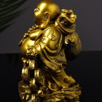 Статуэтка "Хотей приносит удачу и богатство" 14 см, цвет золото