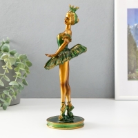 Сувенир полистоун "Балерина в короне с цветком. Выход на поклон" 25,4 см Сувенир полистоун "Балерина в короне с цветком. Выход на поклон" 25,4 см