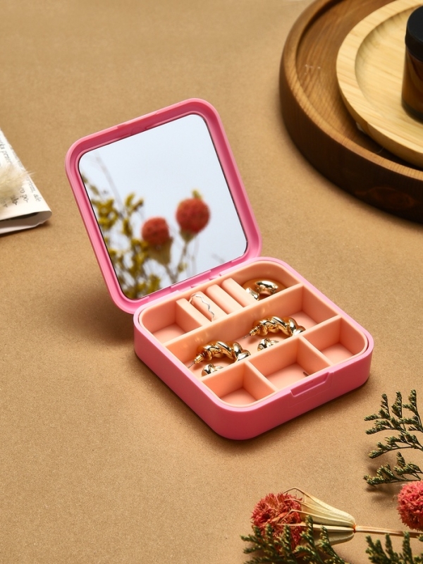 Органайзер для хранения украшений с зеркалом &laquo;Шкатулка портативная&raquo;, 9*9*2,5см, цвет розовый