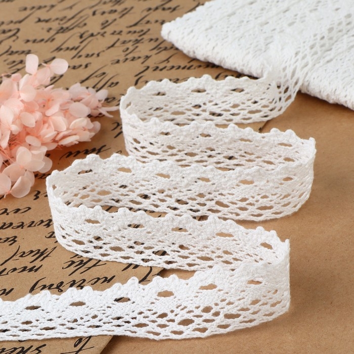 Кружево вязаное, 25 мм &times; 15 &plusmn; 1 м, цвет белый