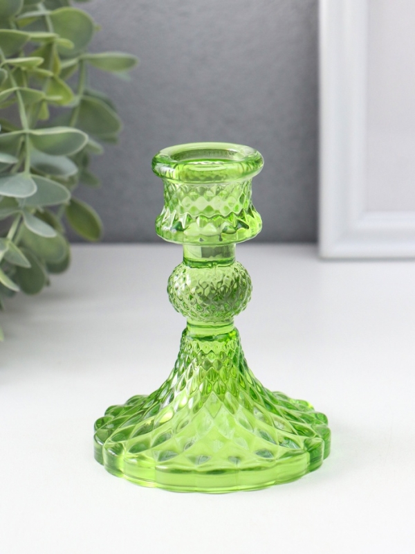 Подсвечник стекло на 1 свечу "Женева" d-2,2 см зелёный 10,5х7,7х7,7 см