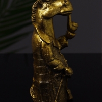 Статуэтка "Конь в пальто" 11х5 см, цвет золото