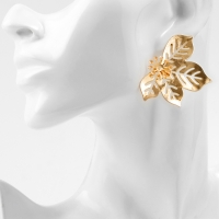 Серьги металл «Стиль» лист, клён, цвет золото Серьги металл «Стиль» лист, клён, цвет золото