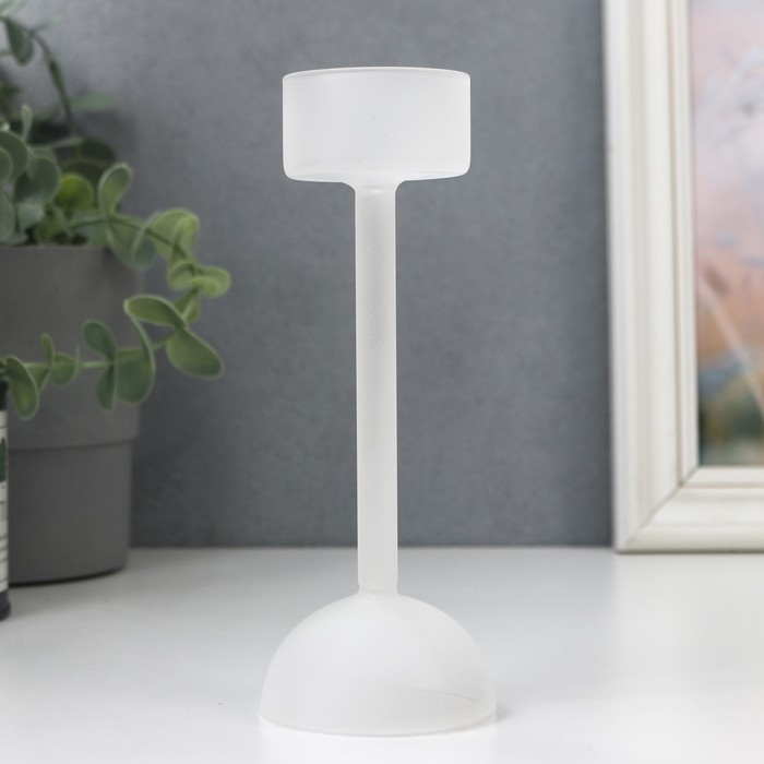 Подсвечник стекло на 1 свечу Подсвечник стекло на 1 свечу "Высокая ножка на шаре" белый d до 4,7 см 16х6,5х6,5 см