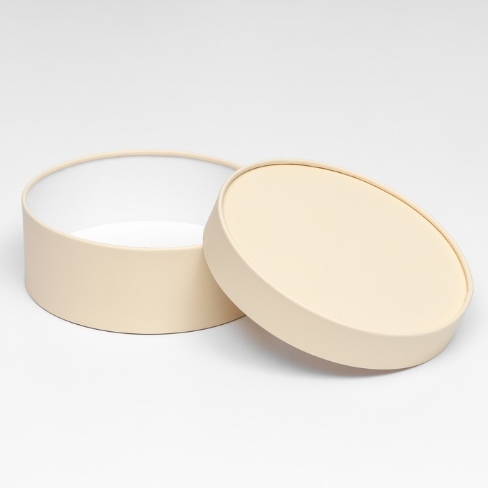 Подарочная коробка &laquo;Крема&raquo;, бежевая, завальцованная, без окна, 20,5 х 7 см