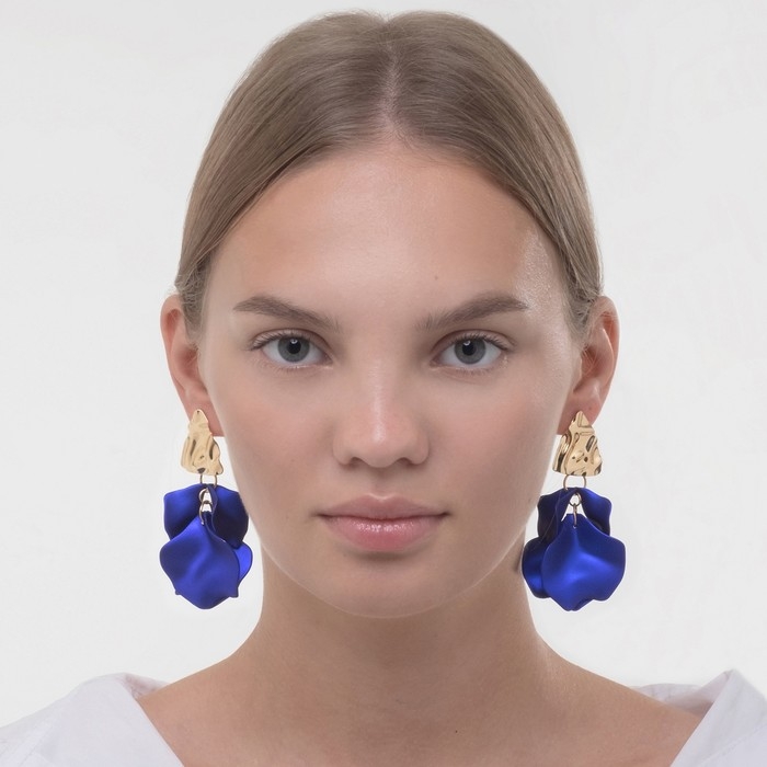 Серьги ассорти &laquo;Ветер&raquo; мятые треугольники, цвет сине-золотой