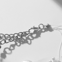 Браслет жемчуг &laquo;На леске&raquo; сердце, бусины №4, 6, цвет белый в серебре, 16 см