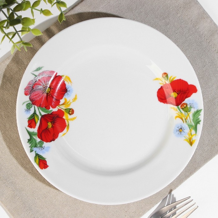 Тарелка Добрушский завод &laquo;Маки красные&raquo;, d=20 см, фарфор, белая