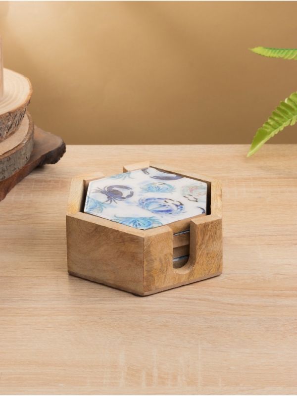 Подставка под горячее (набор 4 шт) "Крабы" дерево манго 15х13х5 см