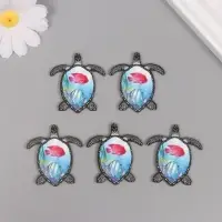 Декор для творчества дерево "Черепаха с рыбками на панцире" 4,4х4х0,3 см