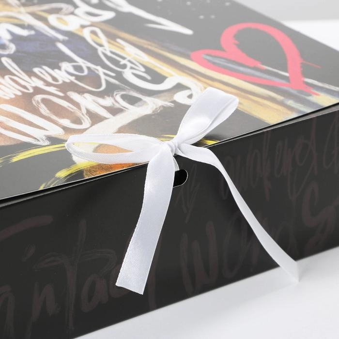 Коробка подарочная складная, упаковка, &laquo;Искусство&raquo;, 31 х 24.5 х 8 см