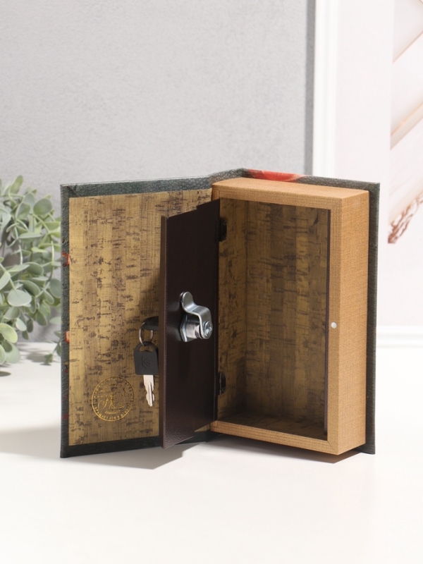 Сейф-книга дерево кожзам "Специи мира от А до Я" 3D тиснение 21х13х5 см