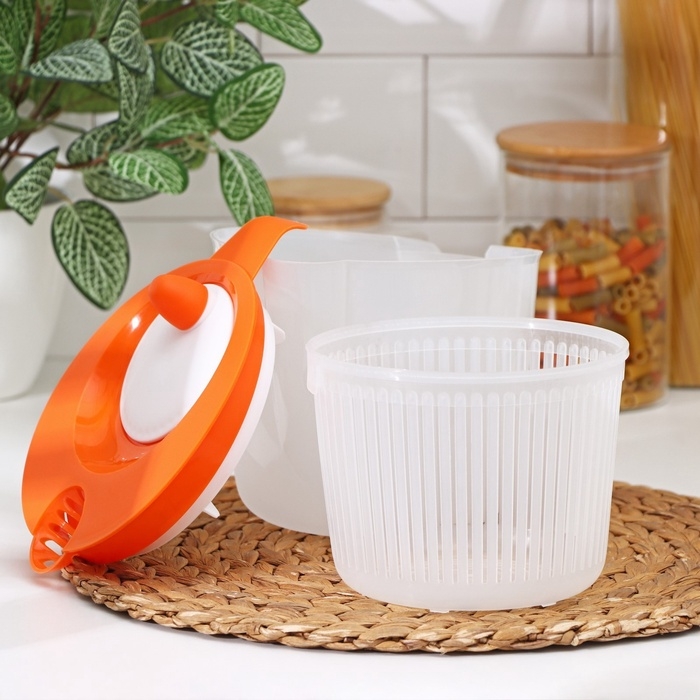 Сушилка для зелени с мерным кувшином, цвет МИКС