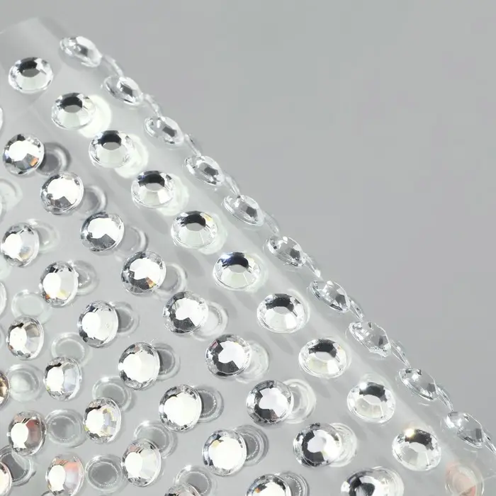 Стразы самоклеящиеся, d = 5 мм, 160 шт на листе на листе, цвет серебряный