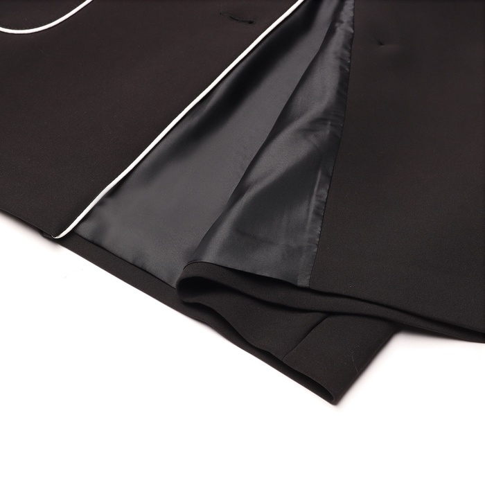 Пиджак женский с кантом MINAKU: Casual Collection  цвет черный, р-р 52