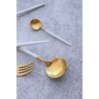 Столовые приборы из нержавеющей стали Magistro &laquo;Фолк&raquo;, 4 предмета, цвет металла золотой, белые ручки