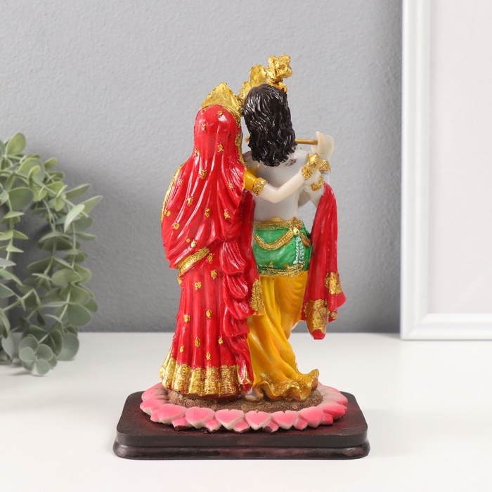 Сувенир полистоун Сувенир полистоун "Радха и Кришна" красно-жёлтый 10,5х13х22 см