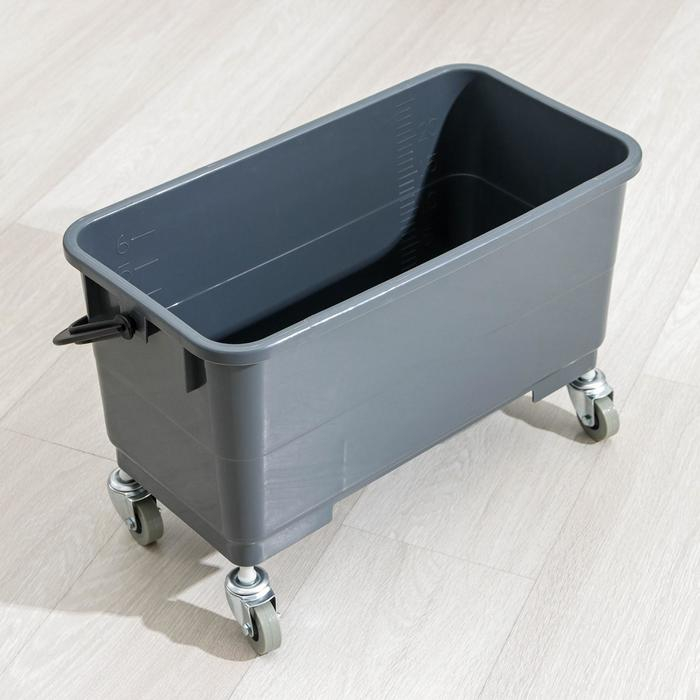 Ведро пластиковое для мытья окон на колесах, 24 литра, 56×29×34 см Ведро пластиковое для мытья окон на колесах, 24 литра, 56×29×34 см
