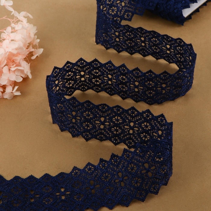Кружево гипюровое, 45 мм &times; 6,8 &plusmn; 0,5 м, цвет тёмно-синий