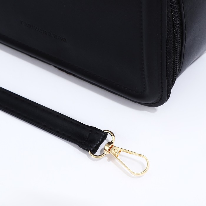 Сумка кросс-боди на молнии, цвет чёрный Сумка кросс-боди на молнии, цвет чёрный