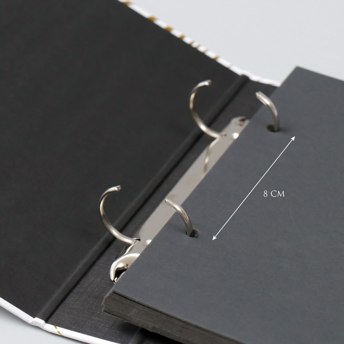 Фотоальбом 25 листов (наклейки+кольца) "Классический" тиснение золото 19х27х3 см