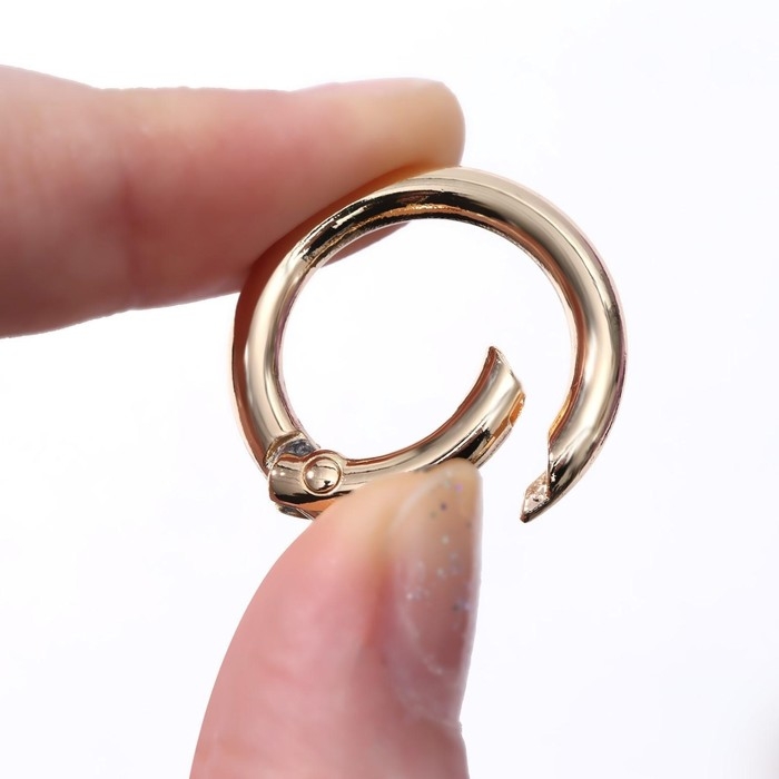 Кольцо-карабин, d = 19/27 мм, толщина - 4 мм, 5 шт, цвет золотой Кольцо-карабин, d = 19/27 мм, толщина - 4 мм, 5 шт, цвет золотой