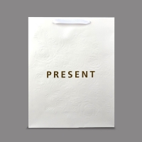 Пакет ламинированный вертикальный Present, L 31 х 40 х 11.5 см