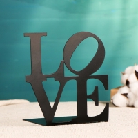 Держатель-подставка для книг "Любовь" черный, 1шт Держатель-подставка для книг "Любовь" черный, 1шт