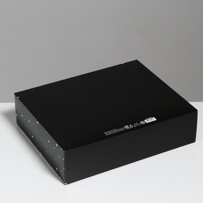 Коробка подарочная новогодняя складная &laquo;Волшебство&raquo;, 31 х 24.5 х 8 см, Новый год