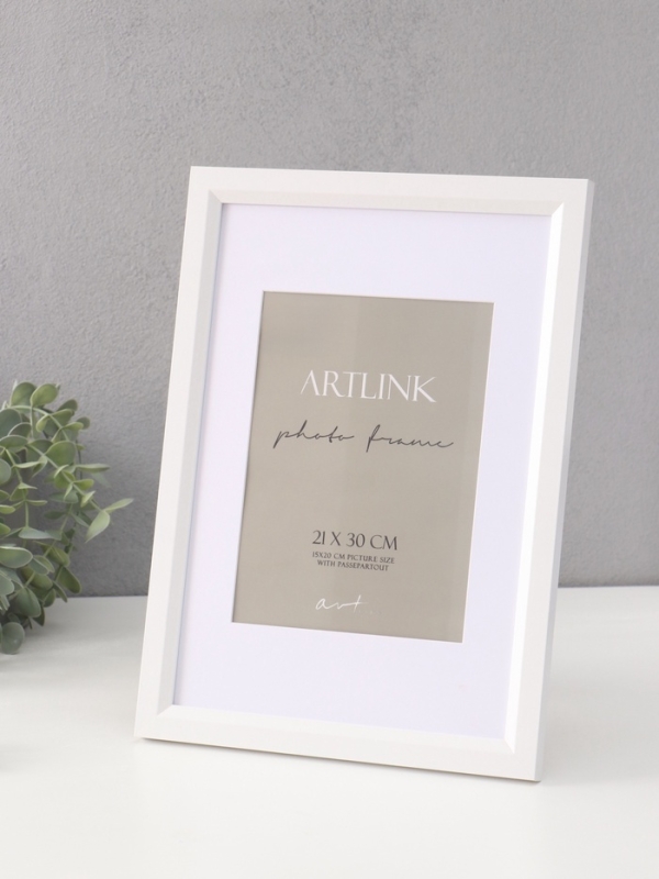Фоторамка МДФ "Anna" 21х30 см, с паспарту (15х20 см), белый (пластиковый экран)