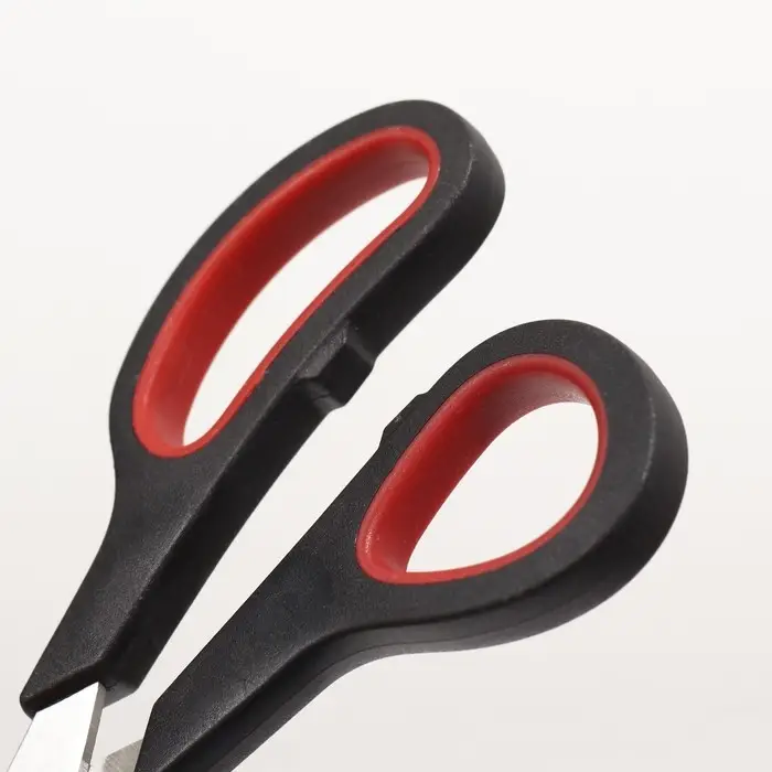 Ножницы-когтерезы средние с упором для пальца, 13.5&times;6.5&times;0.8 см, эконом, МИКС