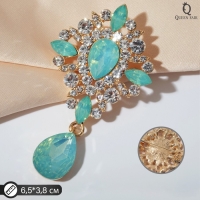 Брошь &laquo;Императрица&raquo; гамма, цвет бело-зелёный в золоте