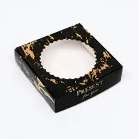 Коробка сборная с окном, &laquo;Презент&raquo;, 11.5&times;11.5&times;3 см