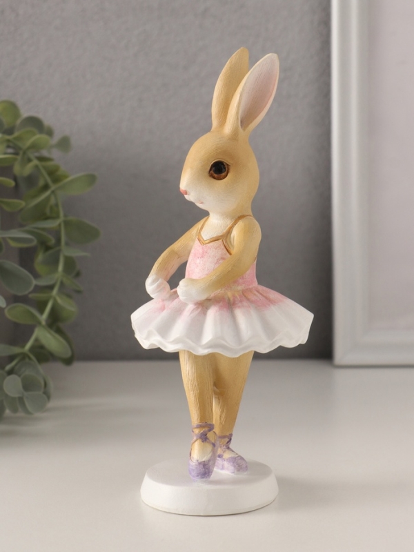 Сувенир полистоун "Зайка-балерина в бело-розовой пачке" 7х7х18 см