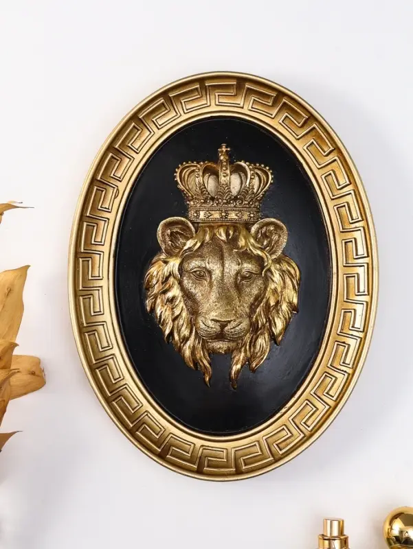 Панно интерьерное полистоун "Лев - царь зверей" чёрный с золотом 20х4,5х26,2 см